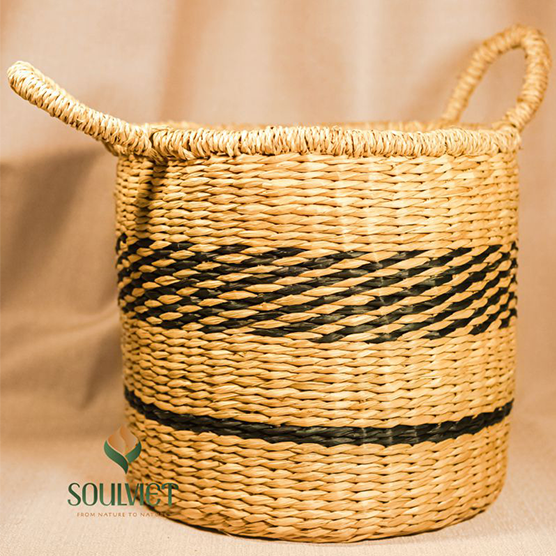 Seagrass basket vintage designed